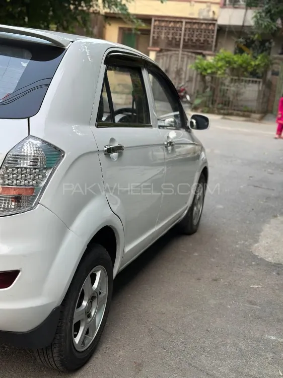 FAW V2 2018 for Sale in Lahore FAW V2 2018 for Sale in Lahore Image-15