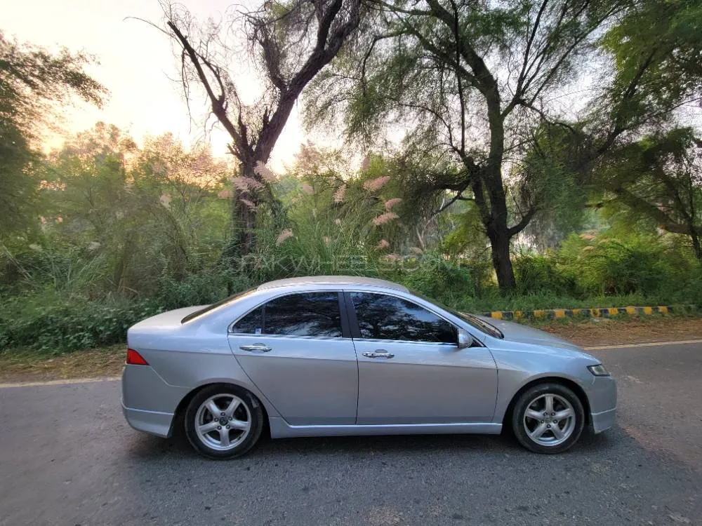 Honda Accord 2003 for Sale in Bahawalpur Honda Accord 2003 for Sale in Bahawalpur Image-5