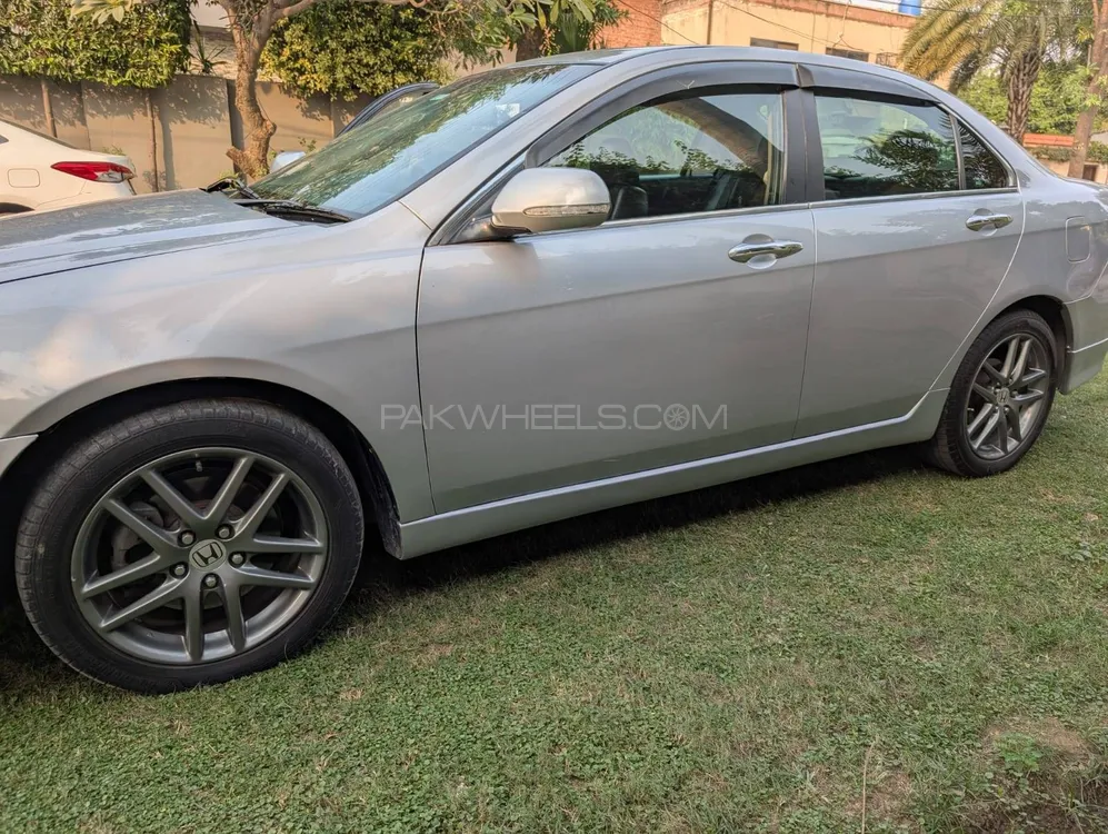 Honda Accord 2003 for Sale in Lahore Honda Accord 2003 for Sale in Lahore Image-16
