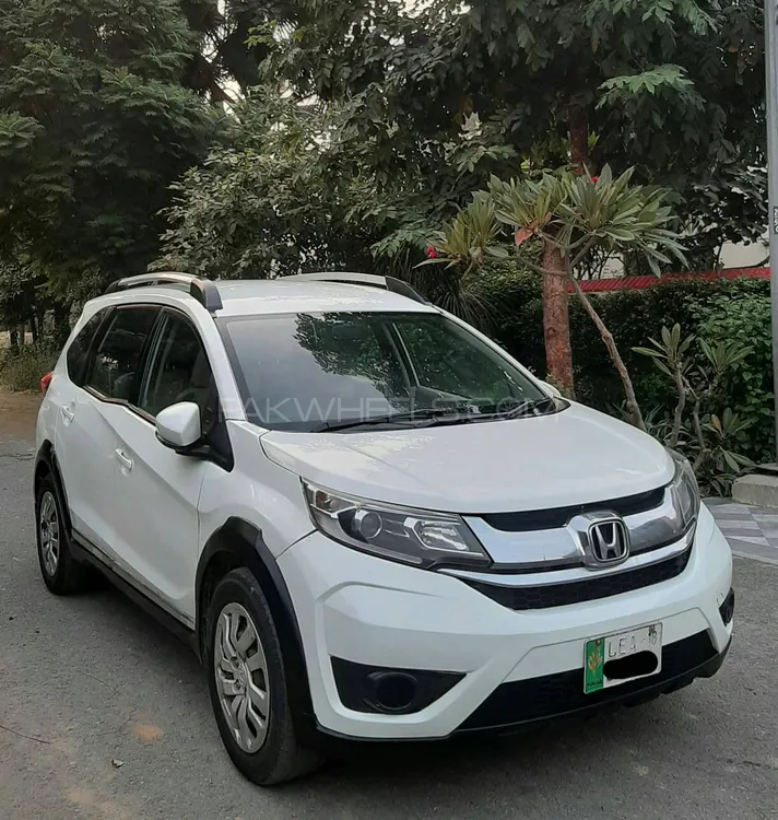 Honda BR-V 2018 for Sale in Lahore Honda BR-V 2018 for Sale in Lahore Image-4