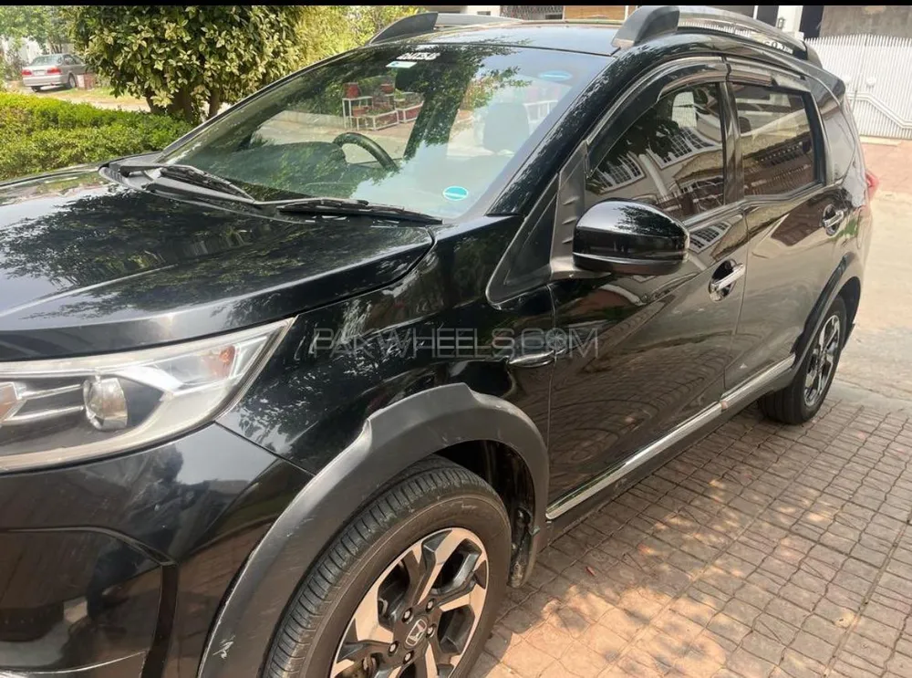 Honda BR-V 2018 for Sale in Islamabad Honda BR-V 2018 for Sale in Islamabad Image-4