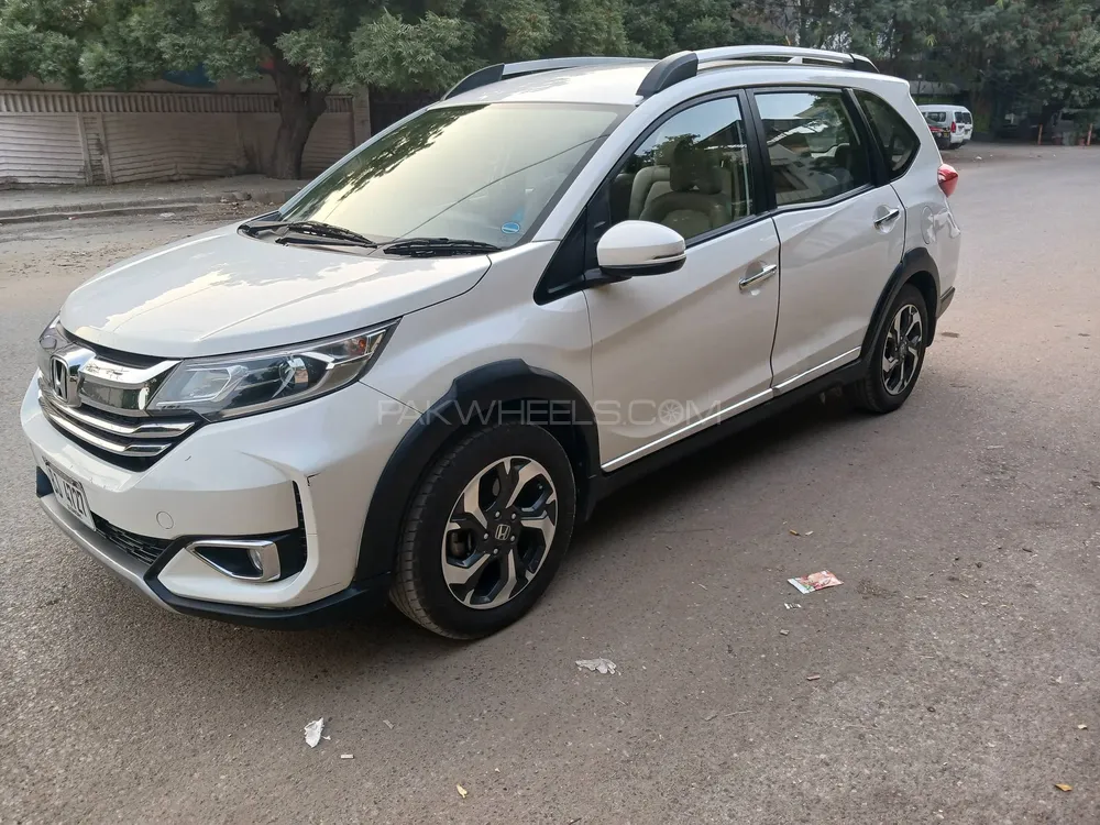Honda BR-V 2021 for Sale in Karachi Honda BR-V 2021 for Sale in Karachi Image-3