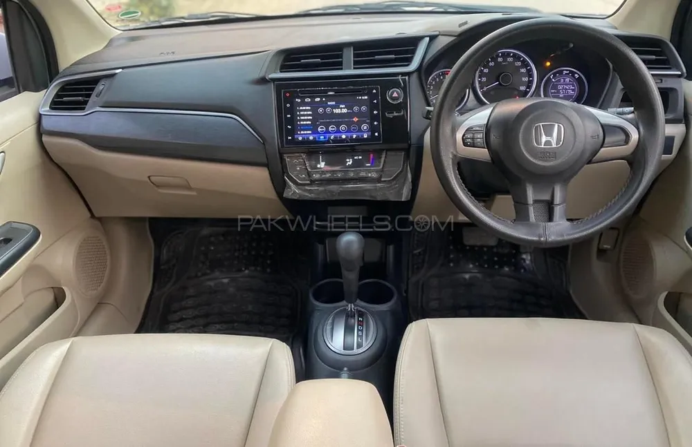 Honda BR-V 2021 for Sale in Karachi Honda BR-V 2021 for Sale in Karachi Image-7