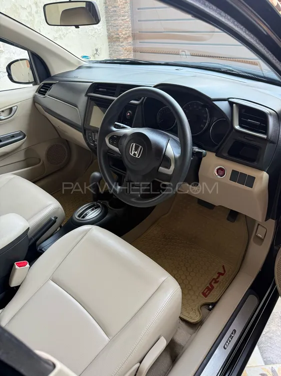 Honda BR-V 2021 for Sale in Lahore Honda BR-V 2021 for Sale in Lahore Image-9