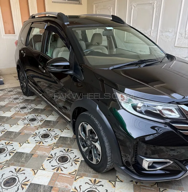 Honda BR-V 2021 for Sale in Lahore Honda BR-V 2021 for Sale in Lahore Image-4