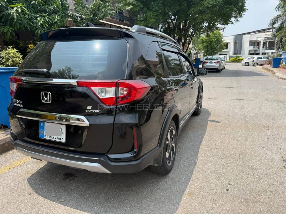 Honda BR-V 2021 for Sale in Islamabad Honda BR-V 2021 for Sale in Islamabad Image-3