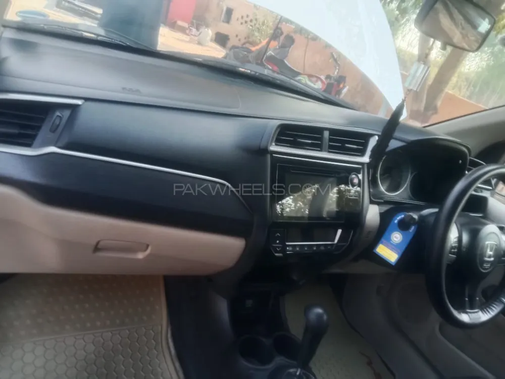 Honda BR-V 2022 for Sale in Sheikhupura Honda BR-V 2022 for Sale in Sheikhupura Image-7