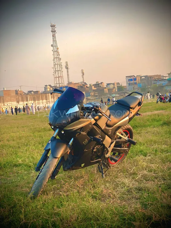 Honda CBR 150R 2004 for Sale Honda CBR 150R 2004 for Sale Image-4