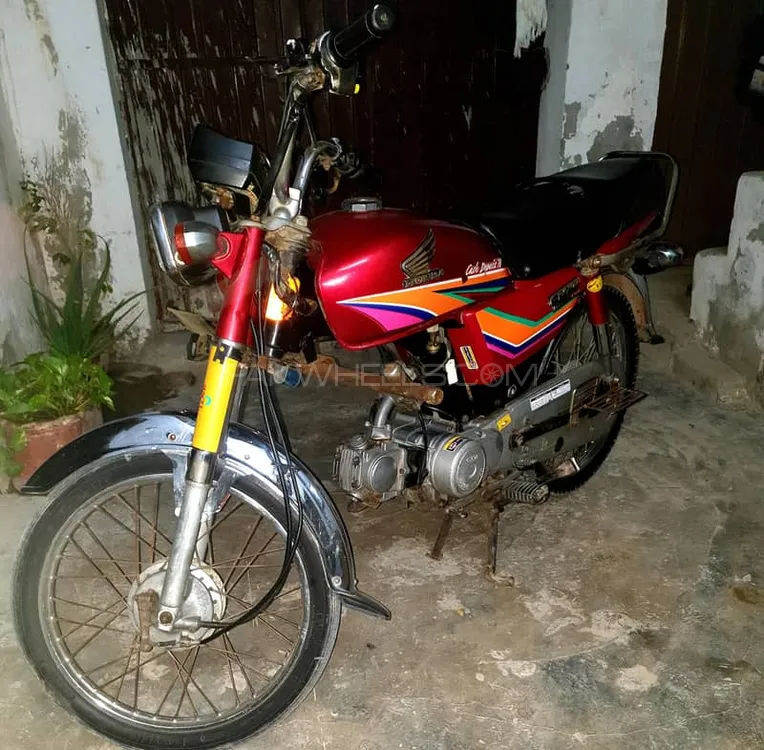 Honda CD 70 2012 for Sale Honda CD 70 2012 for Sale Image-11