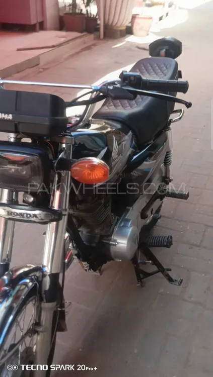 Honda CG 125 2017 for Sale Honda CG 125 2017 for Sale Image-2