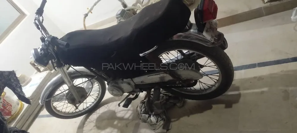 Honda CG 125 2017 for Sale Honda CG 125 2017 for Sale Image-3