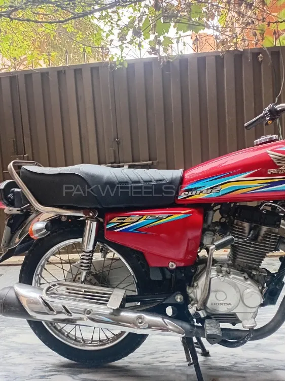 Honda CG 125 2017 for Sale Honda CG 125 2017 for Sale Image-2