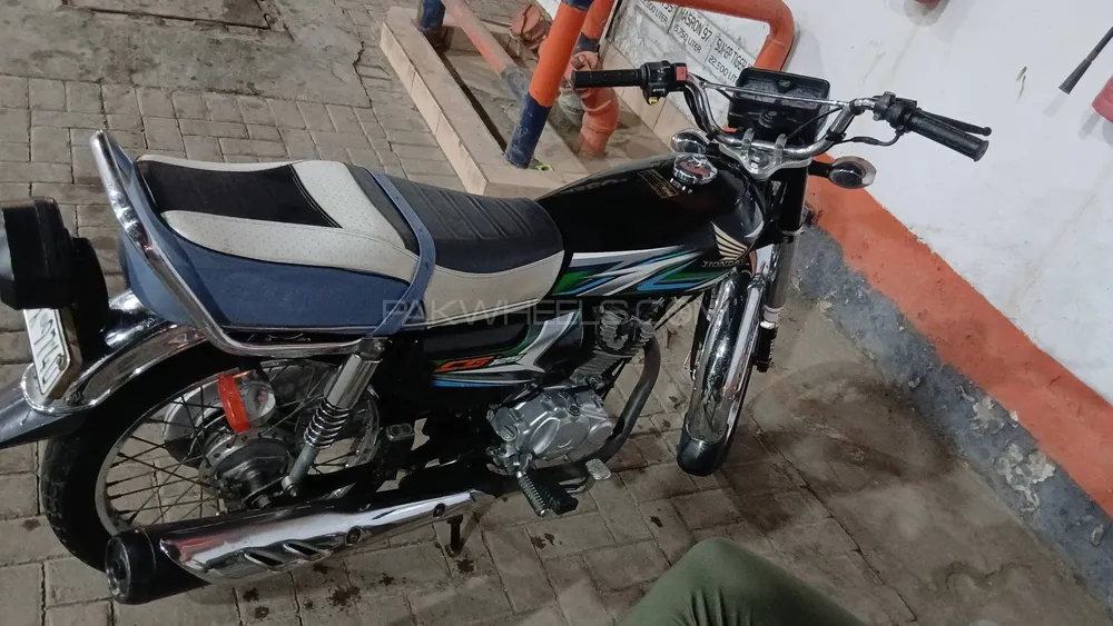 Honda CG 125 2023 for Sale Honda CG 125 2023 for Sale Image-3