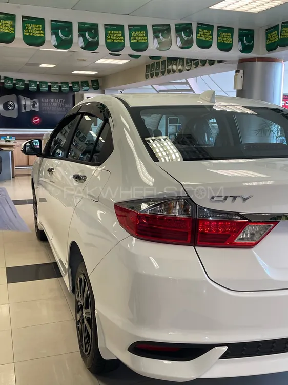 Honda City 2025 for Sale in Lahore Honda City 2025 for Sale in Lahore Image-2