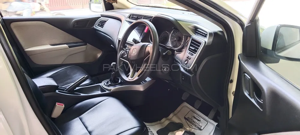 Honda City 2022 for Sale in Lahore Honda City 2022 for Sale in Lahore Image-8