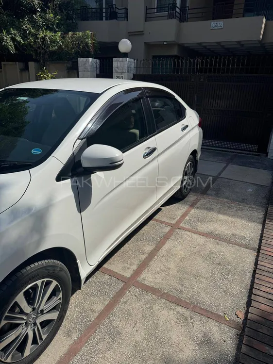 Honda City 2022 for Sale in Islamabad Honda City 2022 for Sale in Islamabad Image-12