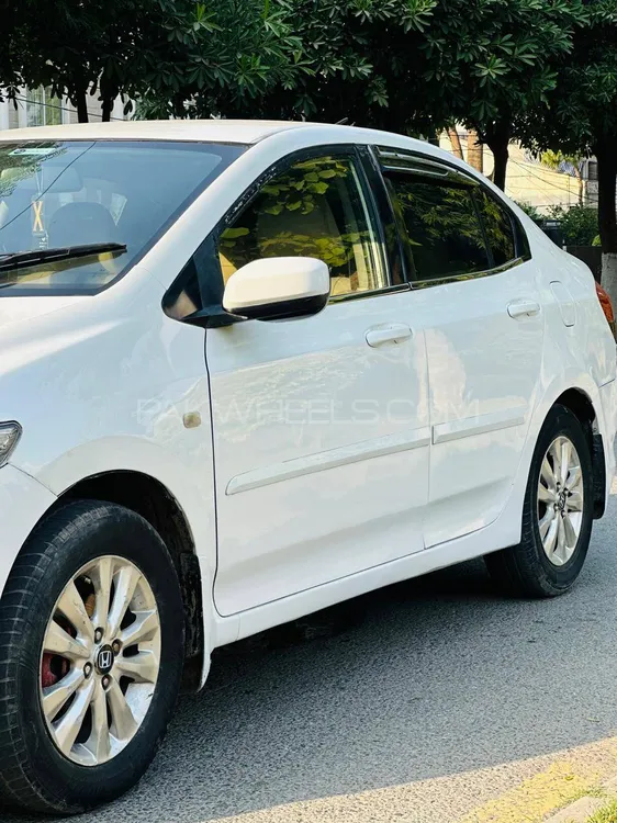 Honda City 2013 for Sale in Lahore Honda City 2013 for Sale in Lahore Image-14