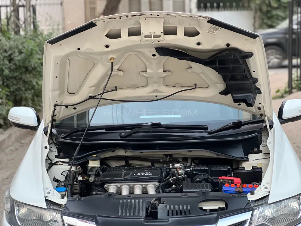 Honda City 2015 for Sale in Lahore Honda City 2015 for Sale in Lahore Image-16