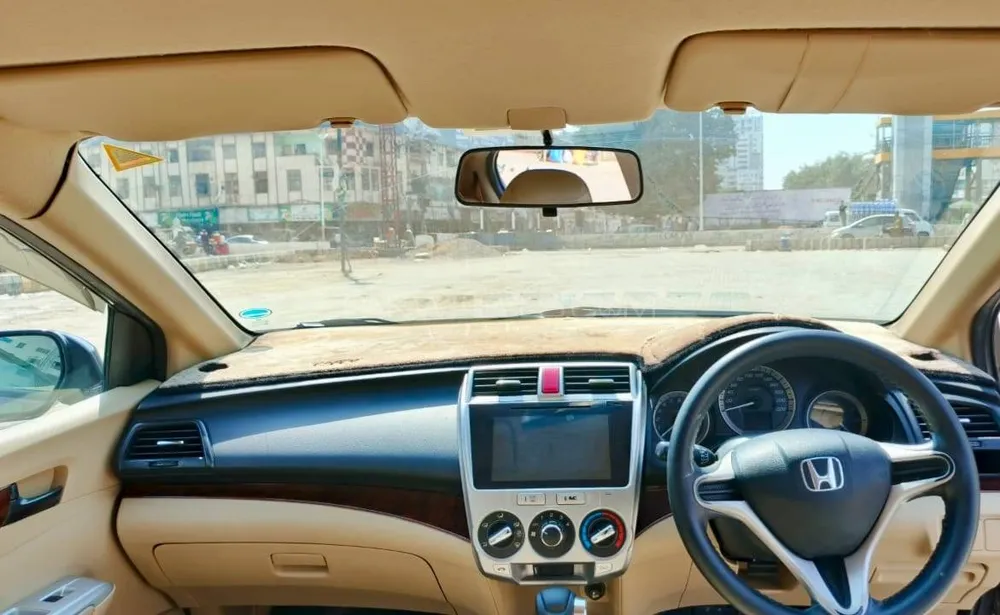 Honda City 2018 for Sale in Karachi Honda City 2018 for Sale in Karachi Image-12