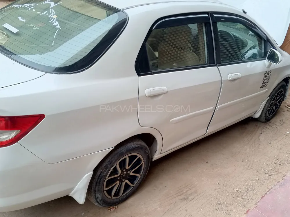 Honda City 2005 for Sale in Karachi Honda City 2005 for Sale in Karachi Image-8