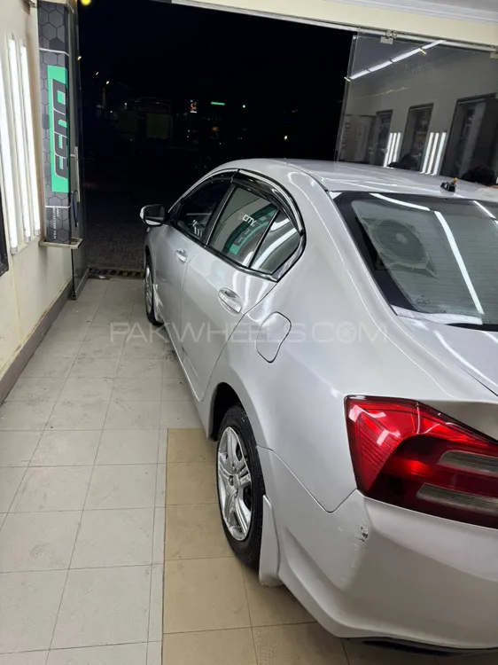 Honda City 2015 for Sale in Faisalabad Honda City 2015 for Sale in Faisalabad Image-9