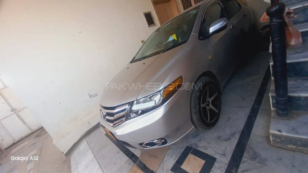 Honda City 2014 for Sale in Abbottabad Honda City 2014 for Sale in Abbottabad Image-8