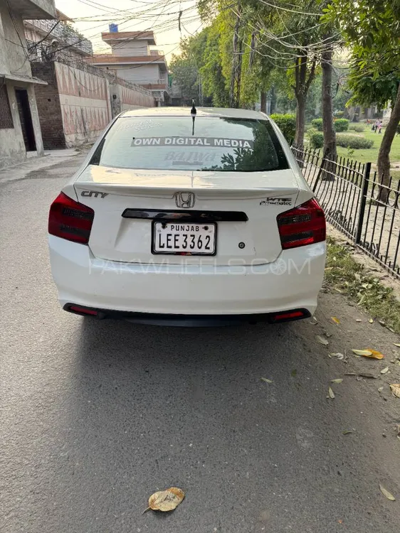 Honda City 2014 for Sale in Lahore Honda City 2014 for Sale in Lahore Image-4