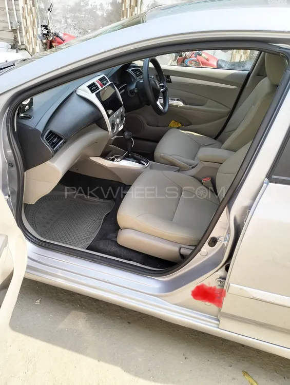 Honda City 2018 for Sale in Lahore Honda City 2018 for Sale in Lahore Image-3