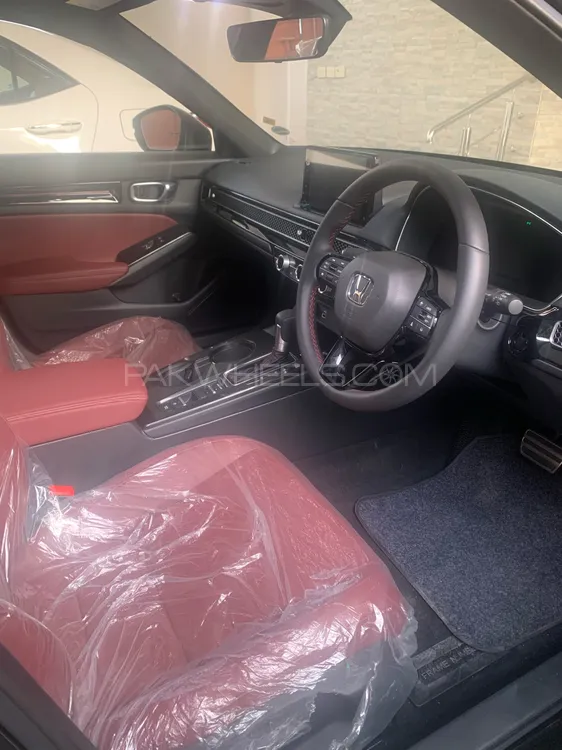 Honda Civic 2025 for Sale in Lahore Honda Civic 2025 for Sale in Lahore Image-3