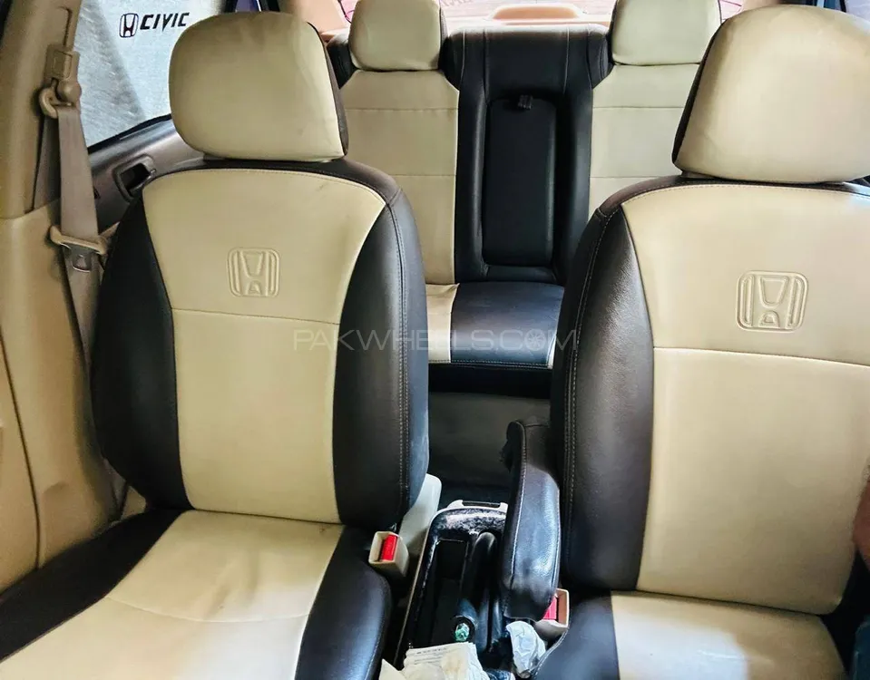 Honda Civic 2006 for Sale in Faisalabad Honda Civic 2006 for Sale in Faisalabad Image-5