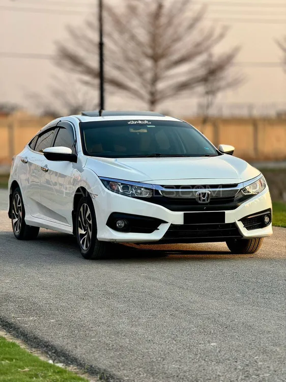 Honda Civic 2018 for Sale in Faisalabad Honda Civic 2018 for Sale in Faisalabad Image-2