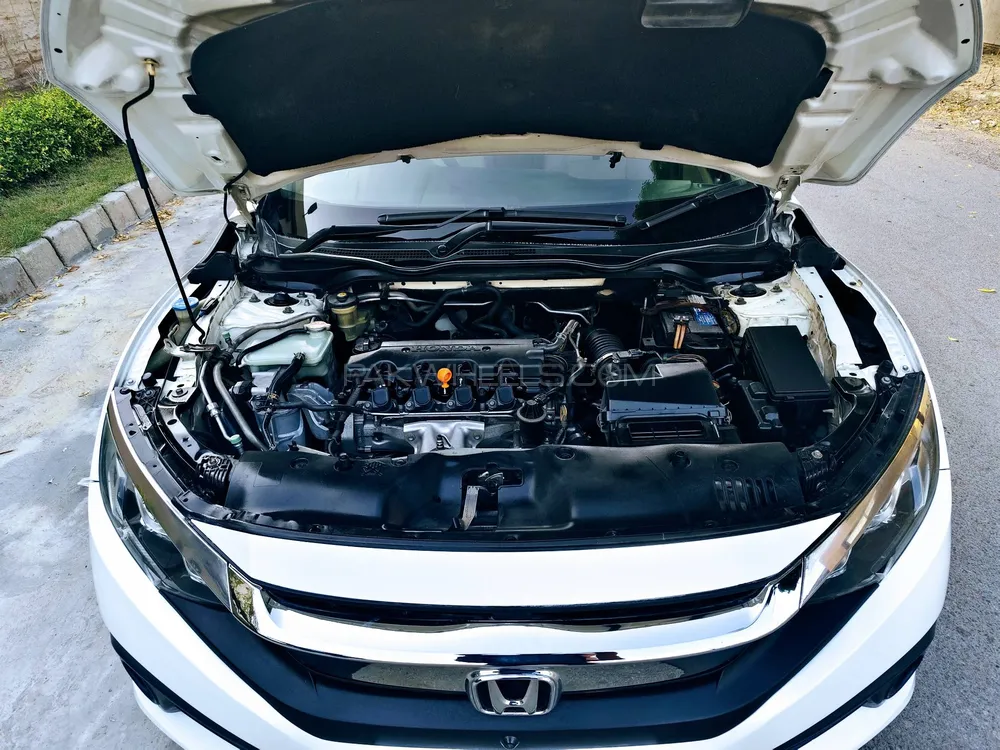 Honda Civic 2018 for Sale in Karachi Honda Civic 2018 for Sale in Karachi Image-10