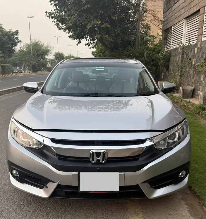 Honda Civic 2018 for Sale in Lahore Image-1