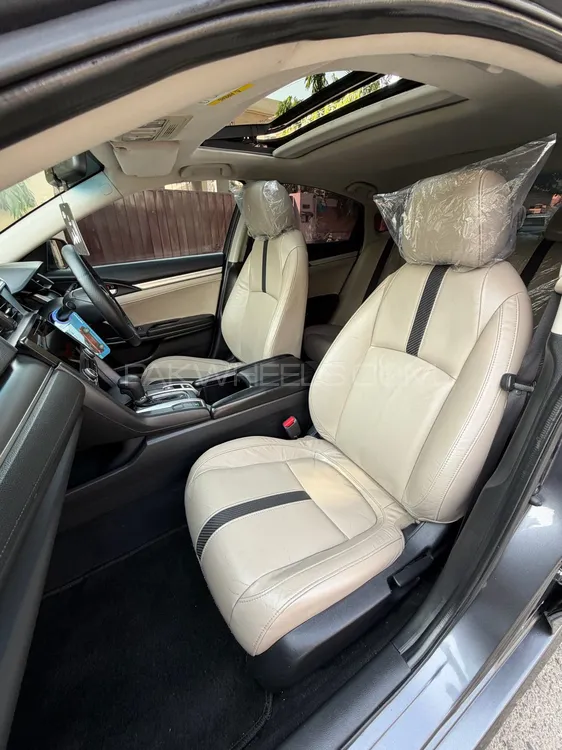 Honda Civic 2018 for Sale in Lahore Honda Civic 2018 for Sale in Lahore Image-9