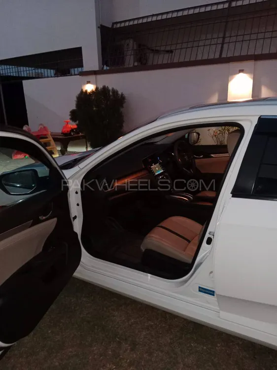 Honda Civic 2019 for Sale in Karachi Honda Civic 2019 for Sale in Karachi Image-9