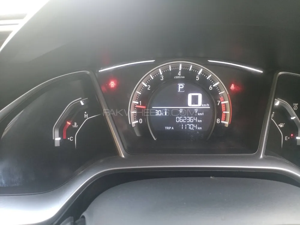 Honda Civic 2020 for Sale in Nowshera Honda Civic 2020 for Sale in Nowshera Image-9