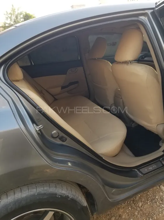Honda Civic 2013 for Sale in Karachi Honda Civic 2013 for Sale in Karachi Image-9