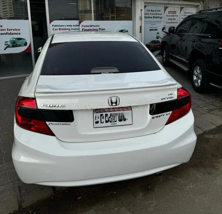 Honda Civic 2015 for Sale in Karachi Honda Civic 2015 for Sale in Karachi Image-8
