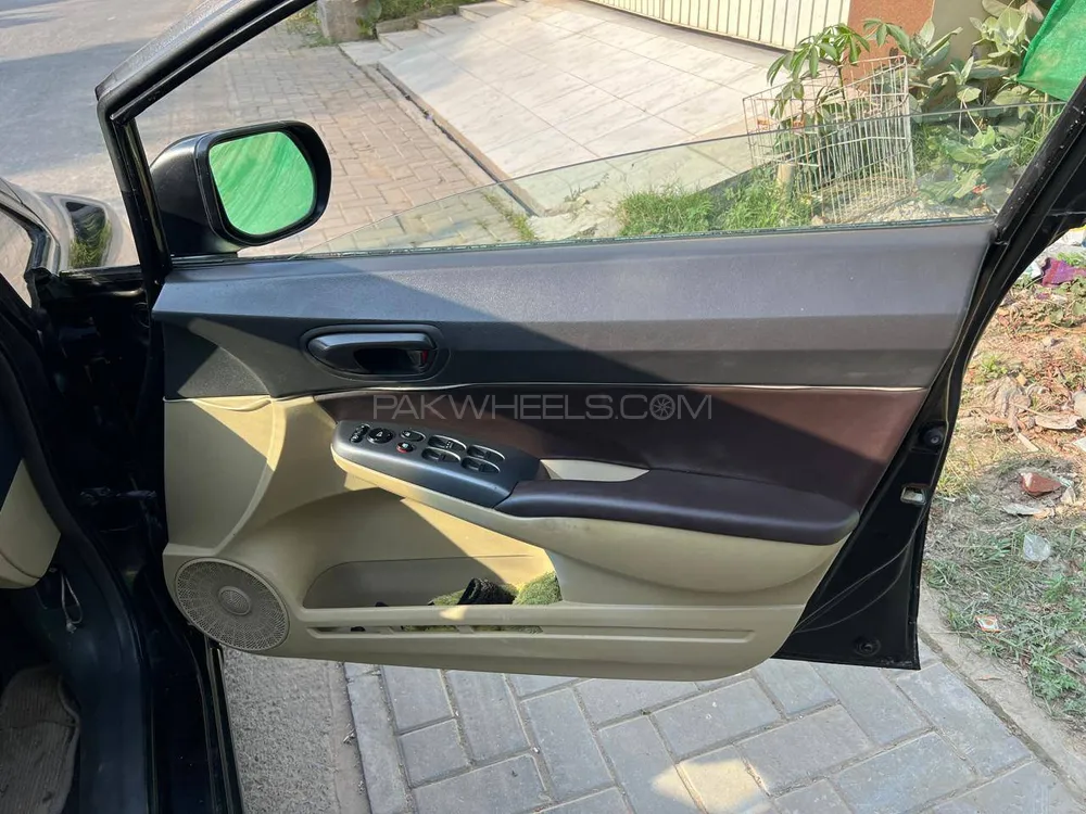 Honda Civic 2009 for Sale in Lahore Honda Civic 2009 for Sale in Lahore Image-5