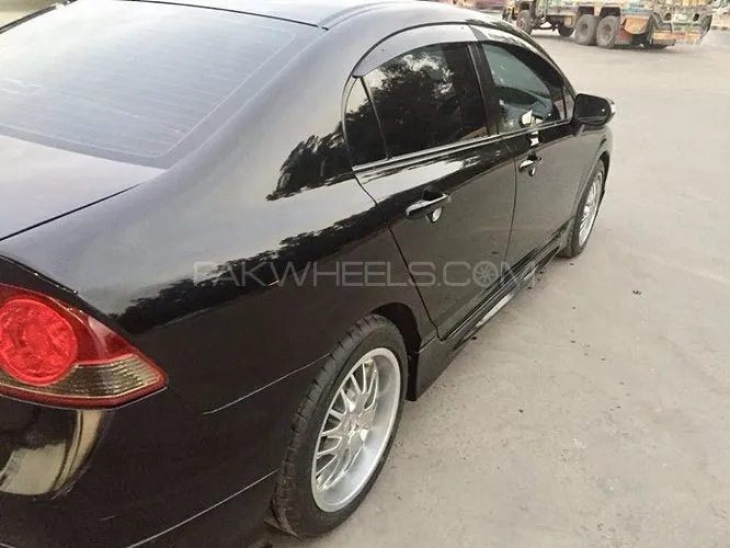 Honda Civic 2010 for Sale in Multan Honda Civic 2010 for Sale in Multan Image-2