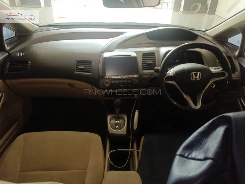 ہونڈا سوک 2011 for Sale in فیصل آباد ہونڈا سوک 2011 for Sale in فیصل آباد Image-10