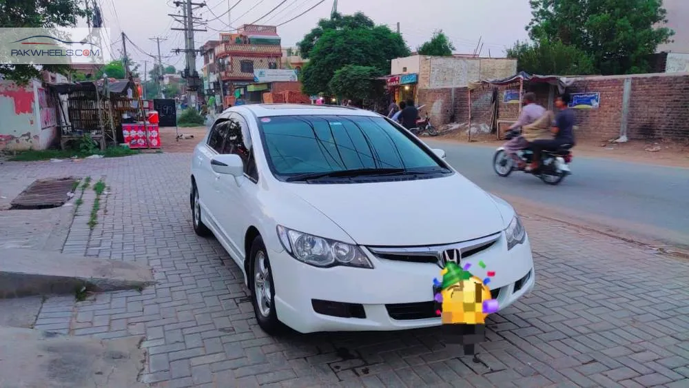 ہونڈا سوک 2011 for Sale in فیصل آباد ہونڈا سوک 2011 for Sale in فیصل آباد Image-3