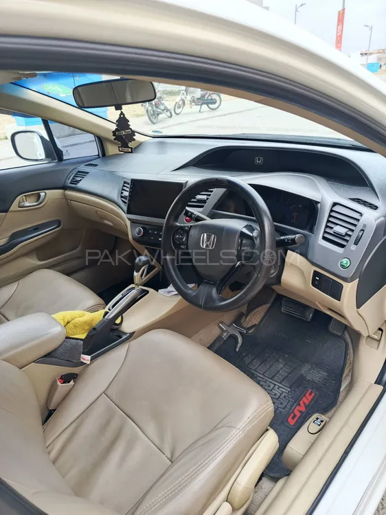 Honda Civic 2015 for Sale in Islamabad Honda Civic 2015 for Sale in Islamabad Image-6