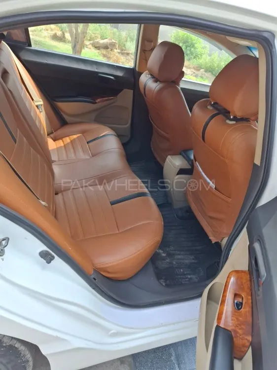 Honda Civic 2008 for Sale in Faisalabad Honda Civic 2008 for Sale in Faisalabad Image-3