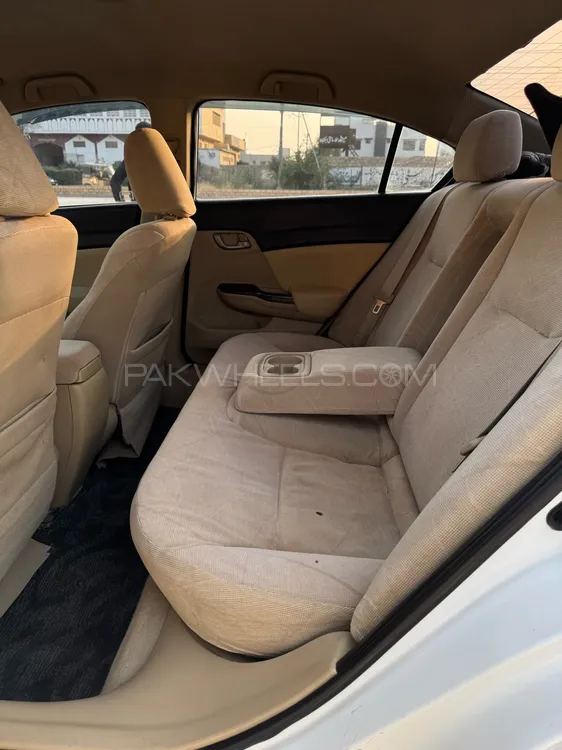 Honda Civic 2013 for Sale in Karachi Honda Civic 2013 for Sale in Karachi Image-13