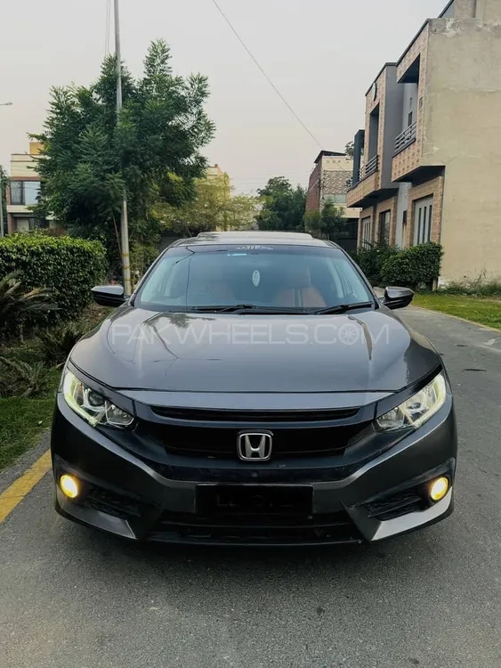 Honda Civic 2016 for Sale in Faisalabad Honda Civic 2016 for Sale in Faisalabad Image-3