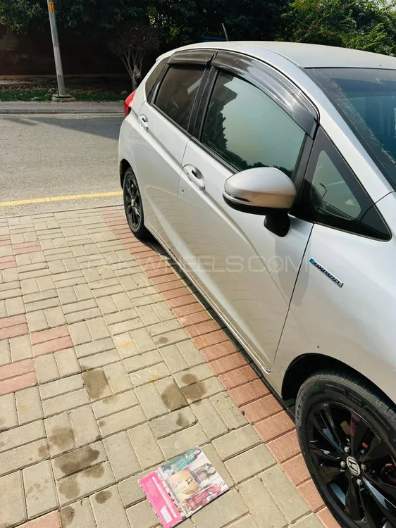 Honda Fit 2014 for Sale in Lahore Honda Fit 2014 for Sale in Lahore Image-5