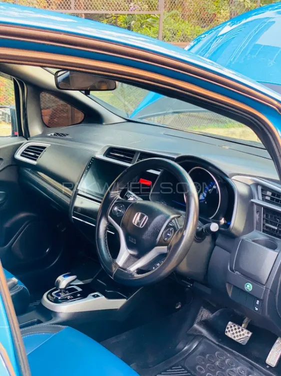 Honda Fit 2014 for Sale in Islamabad Honda Fit 2014 for Sale in Islamabad Image-6
