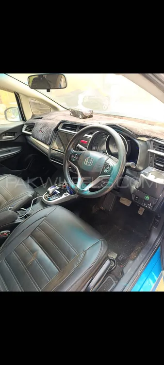 Honda Fit 2016 for Sale in Karachi Honda Fit 2016 for Sale in Karachi Image-3