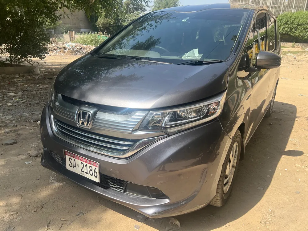 Honda Freed 2017 for Sale in Karachi Honda Freed 2017 for Sale in Karachi Image-2